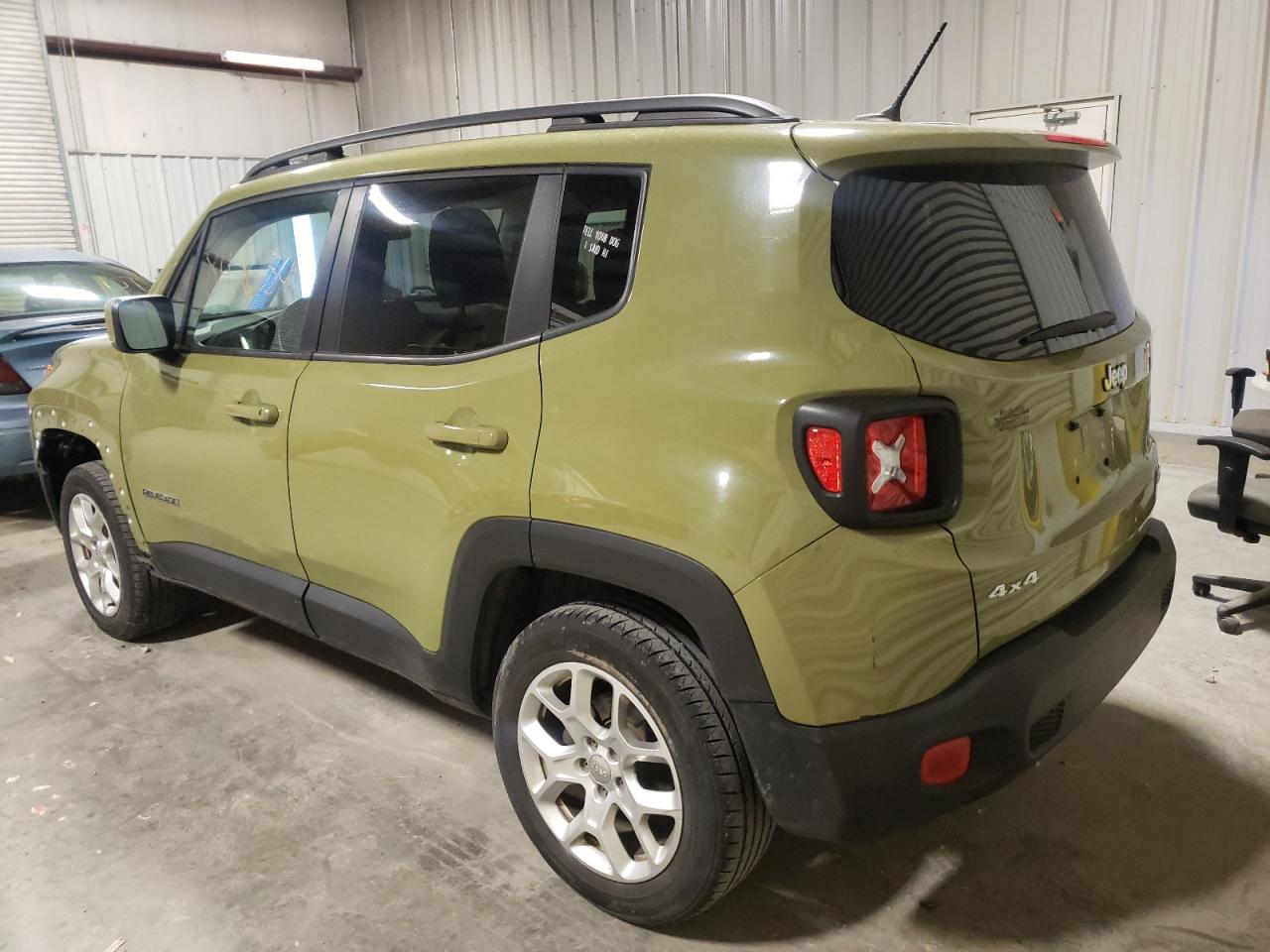 Photo 3 from auction – 2015 JEEP RENEGADE L with VIN ZACCJBBT6FPB84683