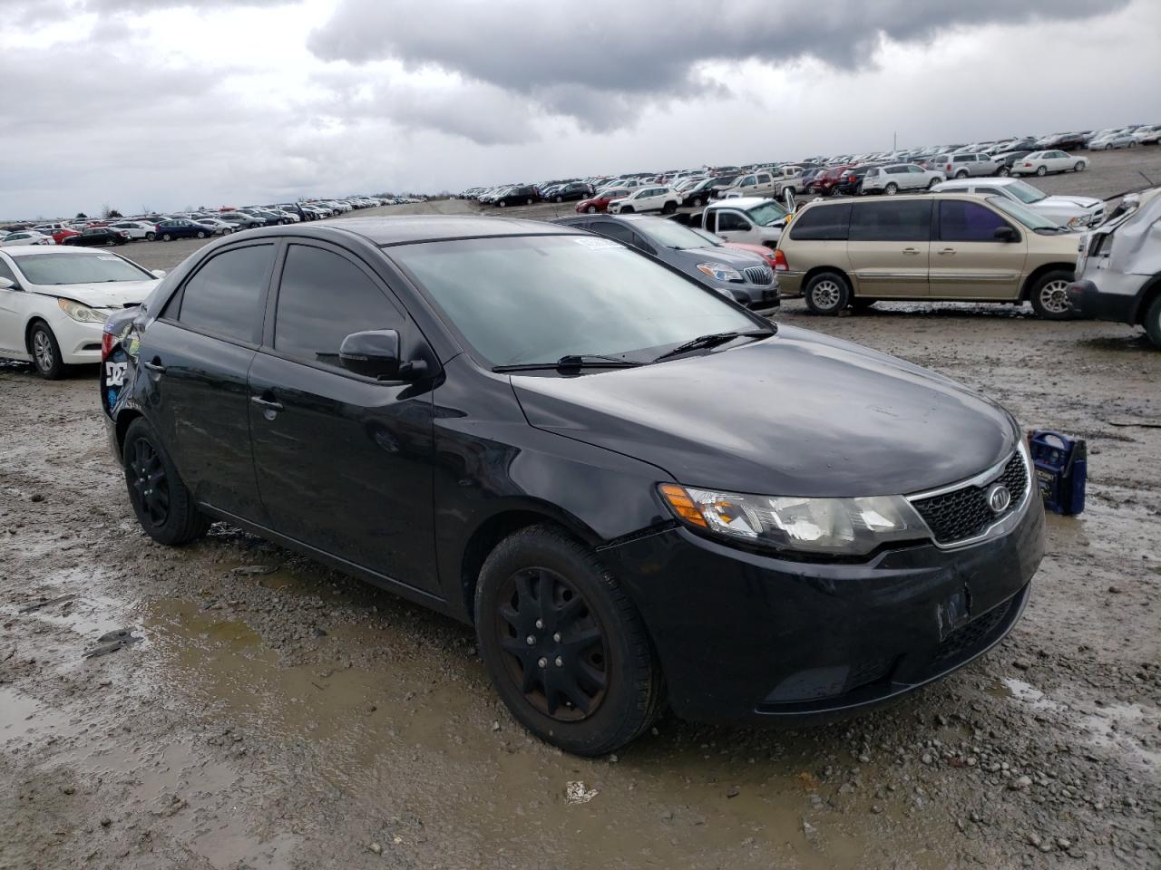 KIA FORTE EX 2013 with VIN KNAFU4A2XD5716786 - Photo from auction