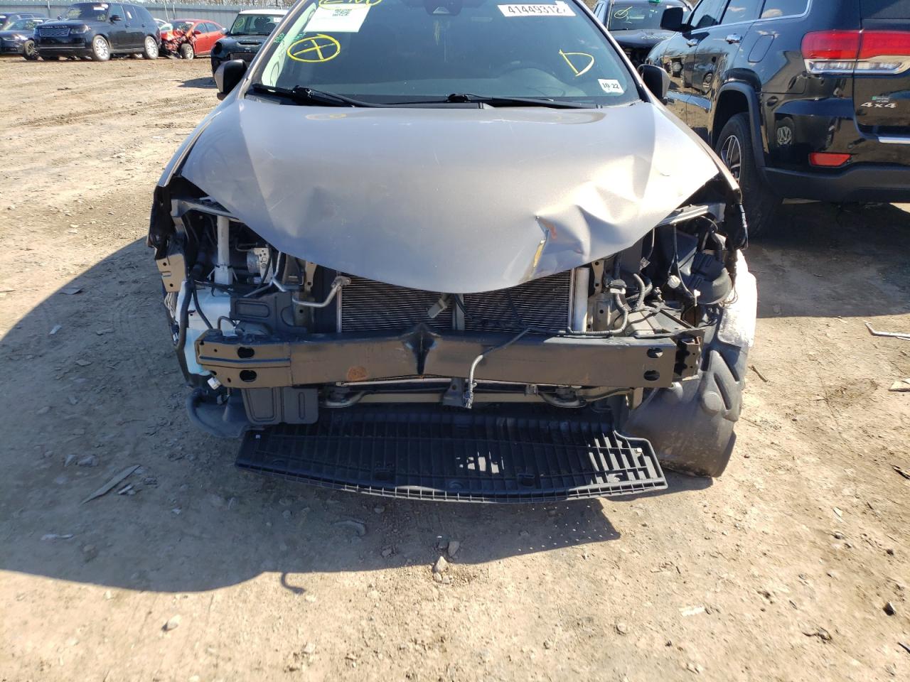 Photo 9 from auction – 2017 TOYOTA COROLLA L with VIN 5YFBURHE0HP698936