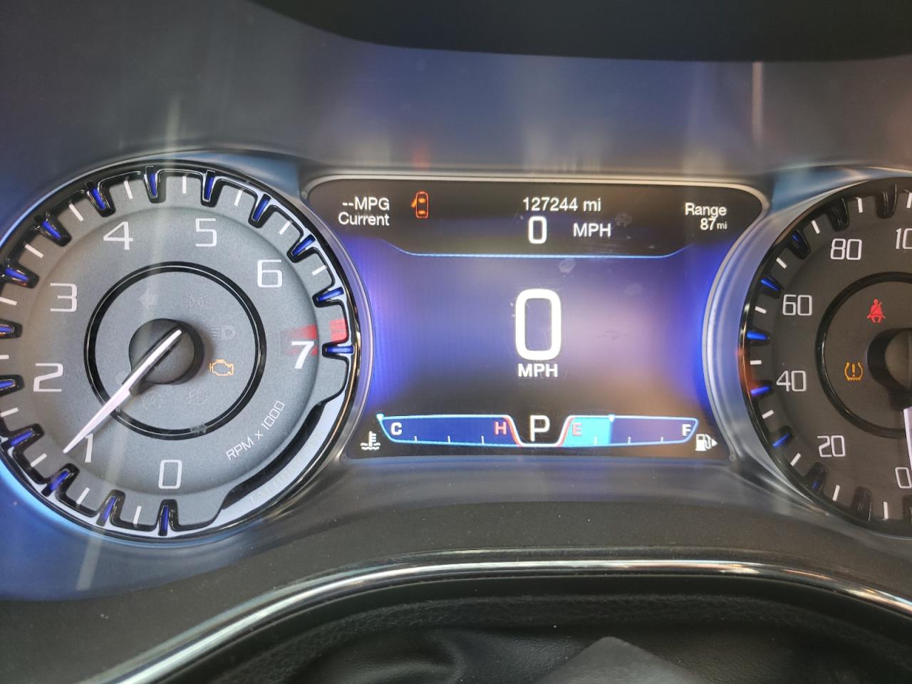 Photo 8 from auction – 2015 CHRYSLER 200 S with VIN 1C3CCCBG6FN665341