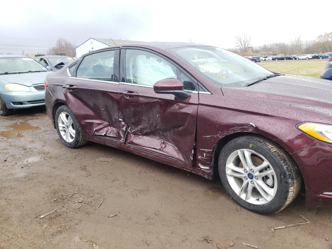 Photo 9 from auction – 2018 FORD FUSION SE with VIN 3FA6P0HD4JR256047
