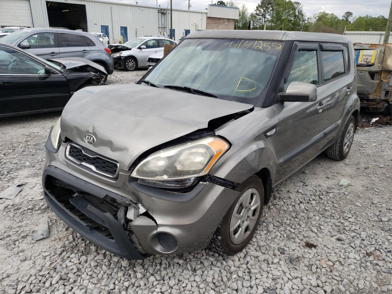 Photo 2 from auction – 2013 KIA SOUL with VIN KNDJT2A54D7554303