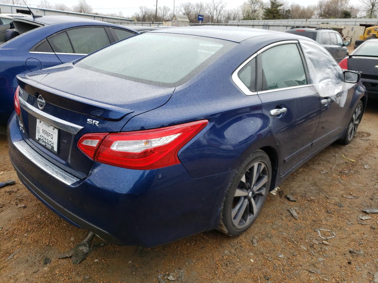 Photo 4 from auction – 2016 NISSAN ALTIMA 2.5 with VIN 1N4AL3AP0GC170964