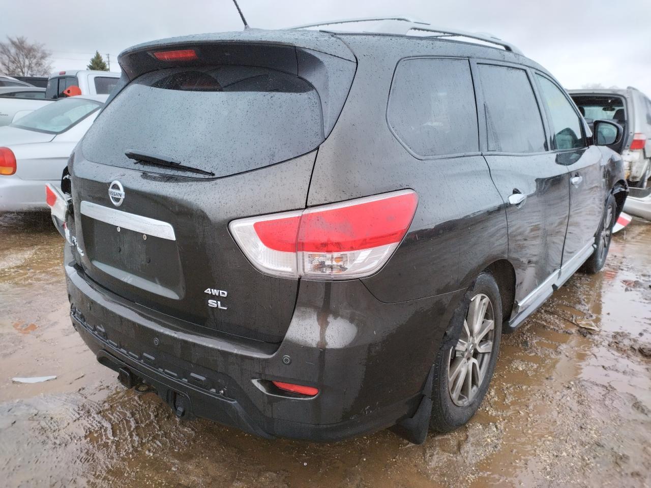 Photo 4 from auction – 2015 NISSAN PATHFINDER with VIN 5N1AR2MM0FC718895