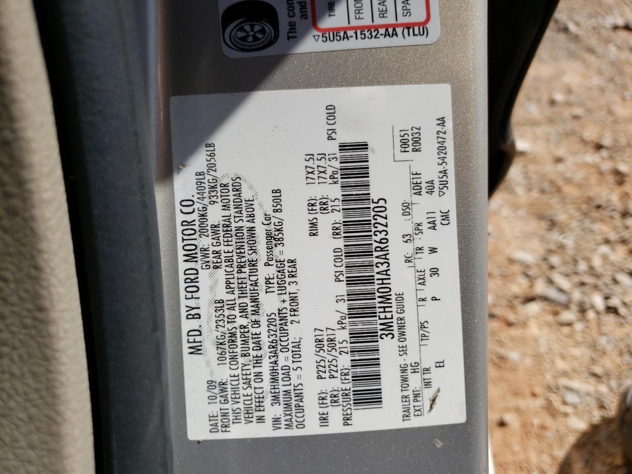 Photo 10 from auction – 2010 MERCURY MILAN with VIN 3MEHM0HA3AR632205