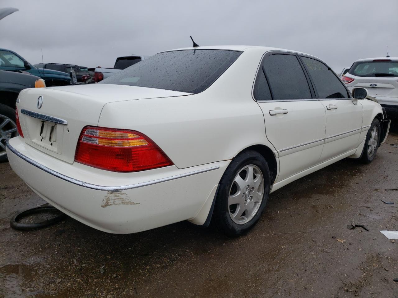 Photo 4 from auction – 2002 ACURA 3.5RL with VIN JH4KA965X2C014629
