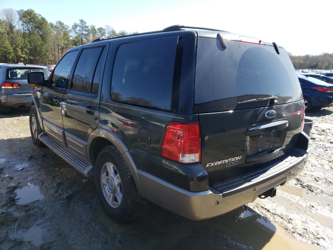 Photo 3 from auction – 2004 FORD EXPEDITION with VIN 1FMFU18L14LB81645