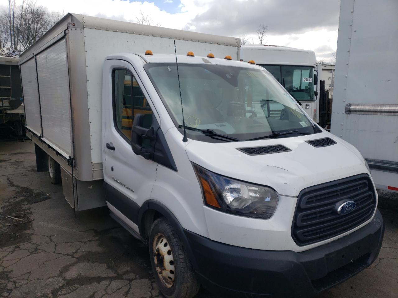 FORD TRANSIT T- 2015 with VIN 1FDRS9ZV9FKA95073 - Photo from auction