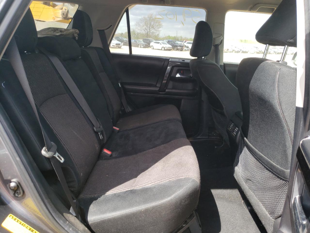 Photo 6 from auction – 2014 TOYOTA 4RUNNER SR with VIN JTEBU5JR3E5200819