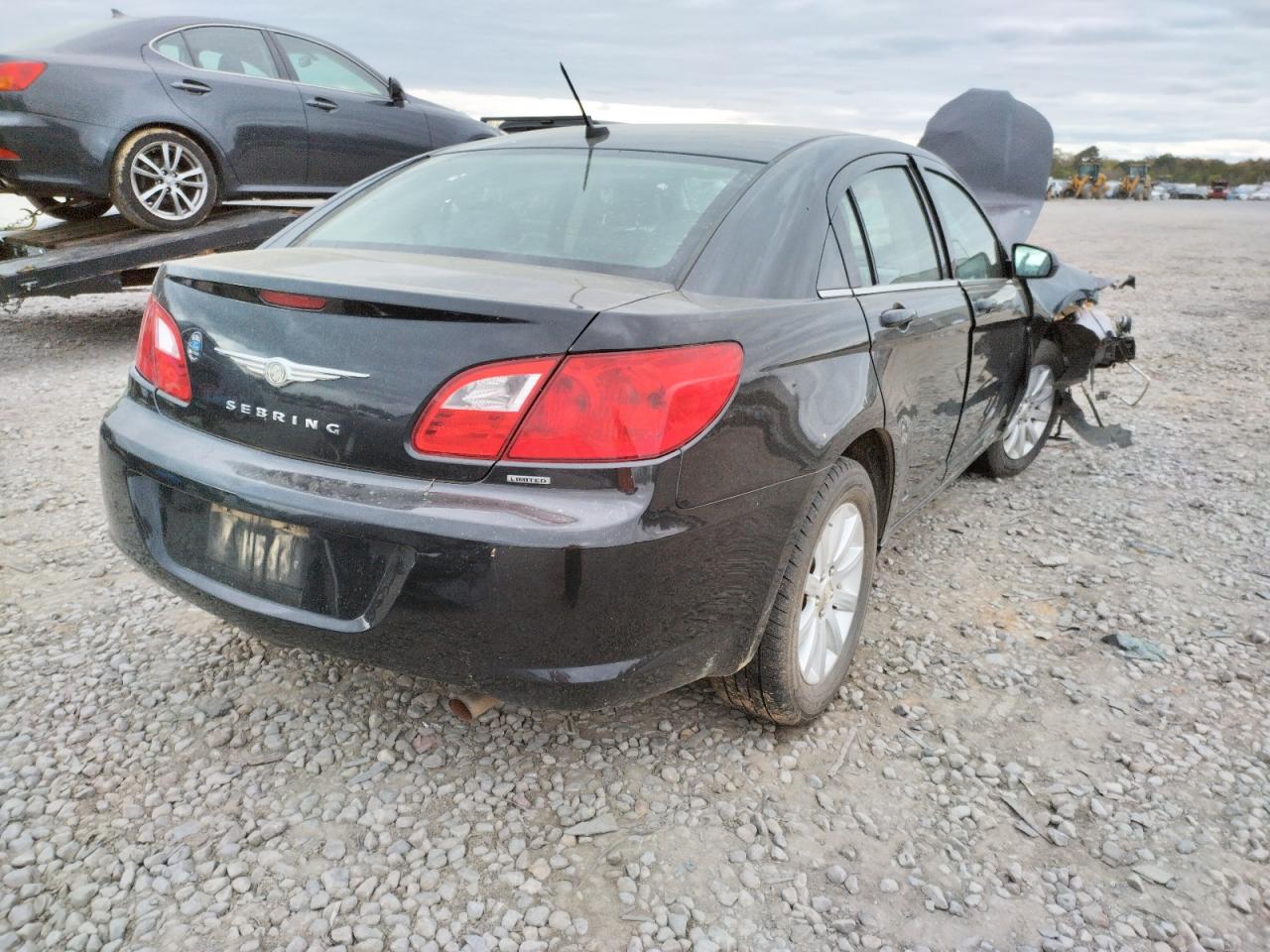 Фото 4 с аукциона – 2010 CHRYSLER SEBRING LI с VIN 1C3CC5FB8AN183988