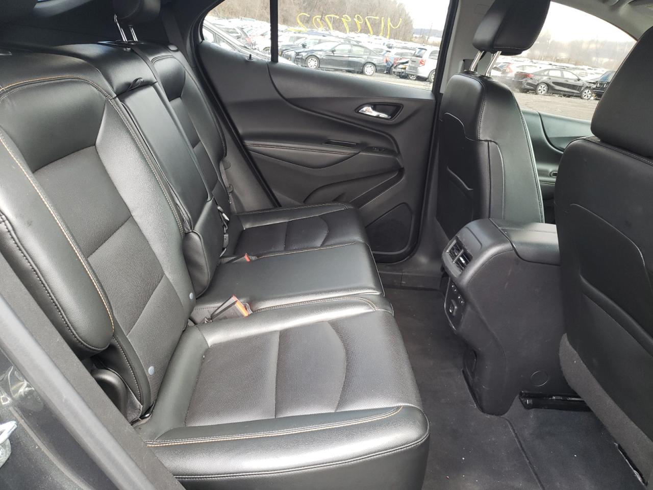 Photo 6 from auction – 2020 CHEVROLET EQUINOX PR with VIN 3GNAXXEV7LS673661