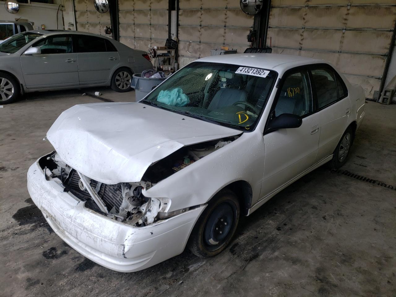Photo 2 from auction – 2000 TOYOTA COROLLA VE with VIN 1NXBR12E4YZ341656