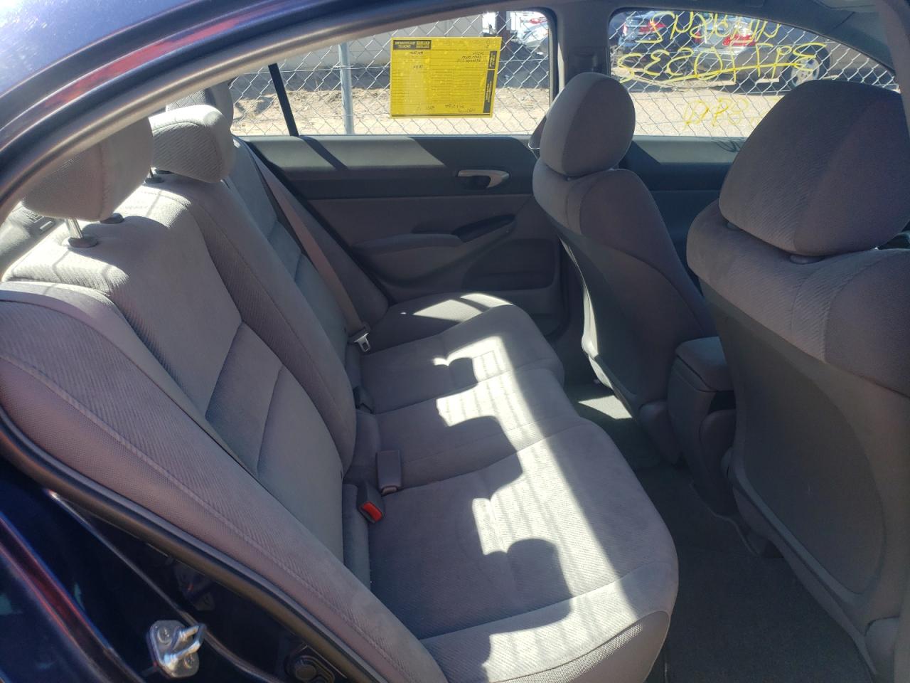 Photo 6 from auction – 2009 HONDA CIVIC LX with VIN 19XFA16549E001673