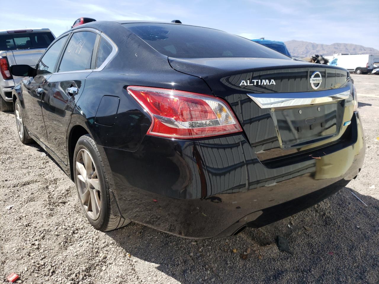 Photo 3 from auction – 2013 NISSAN ALTIMA 2.5 with VIN 1N4AL3AP3DN417118