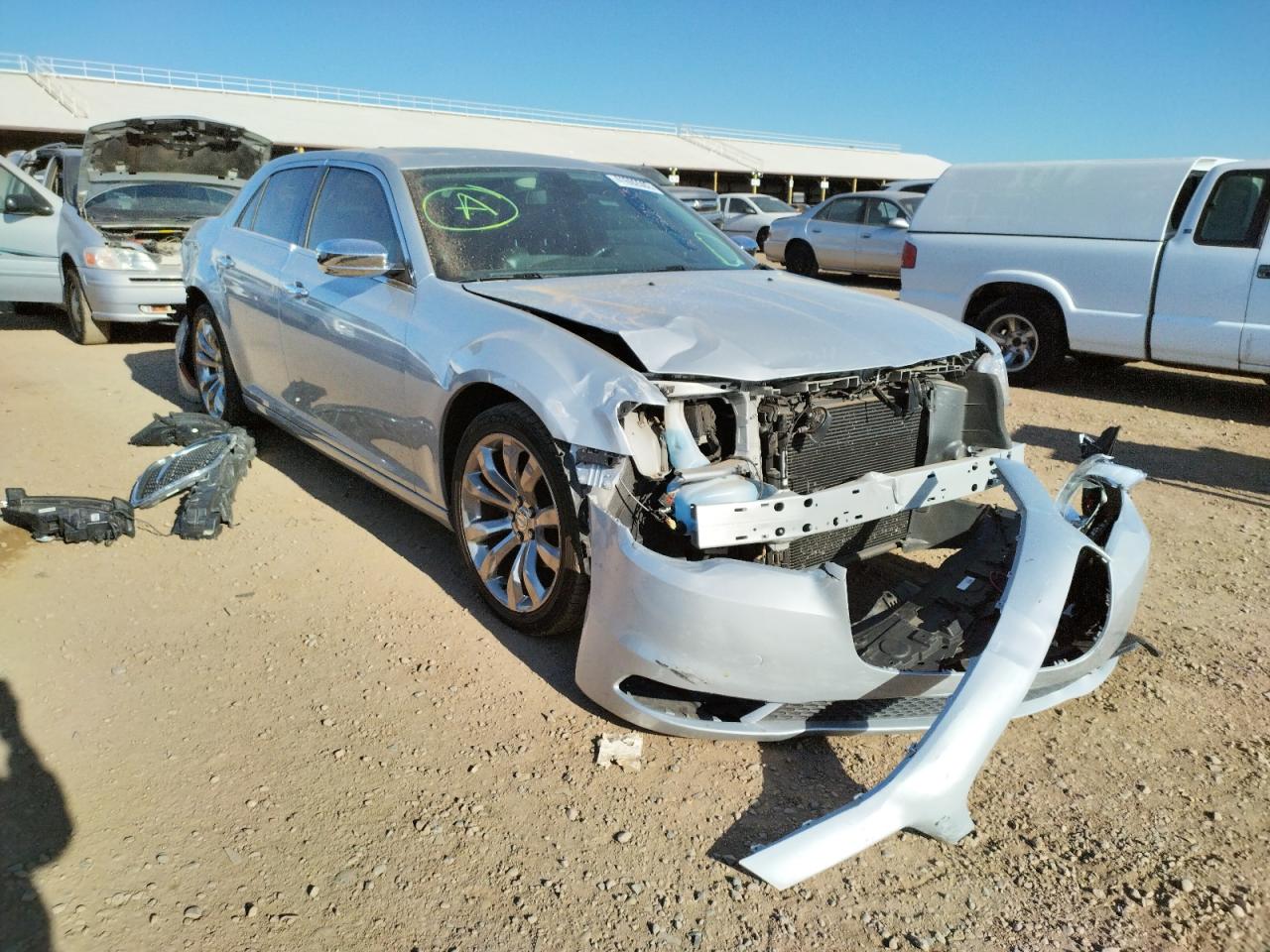 Photo 9 from auction – 2020 CHRYSLER 300 LIMITE with VIN 2C3CCAEG6LH127954