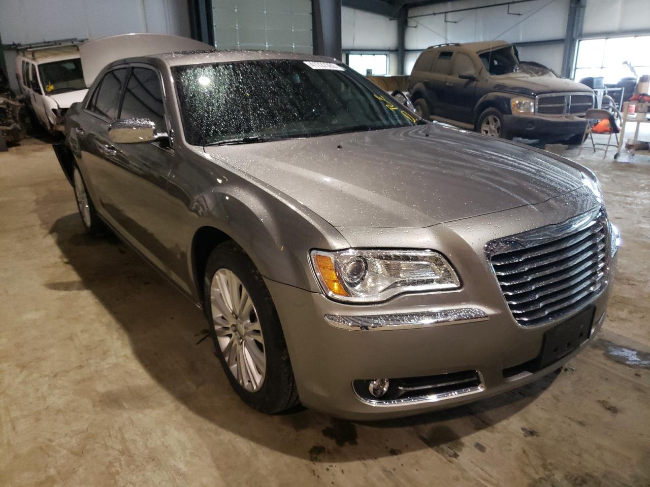 CHRYSLER 300C 2014 with VIN 2C3CCAKT8EH164461 - Photo from auction