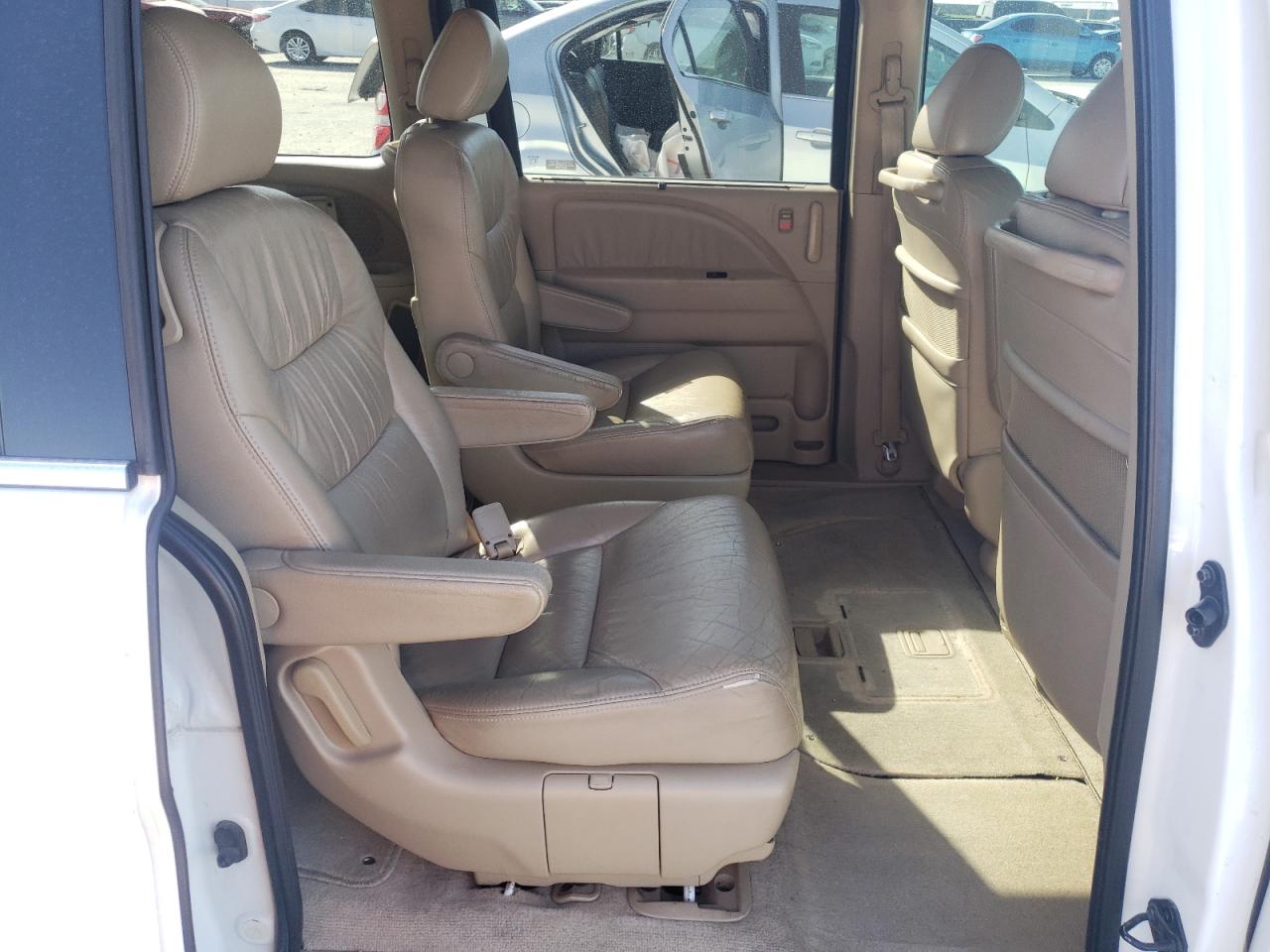 Photo 6 from auction – 2007 HONDA ODYSSEY EX with VIN 5FNRL38637B414314