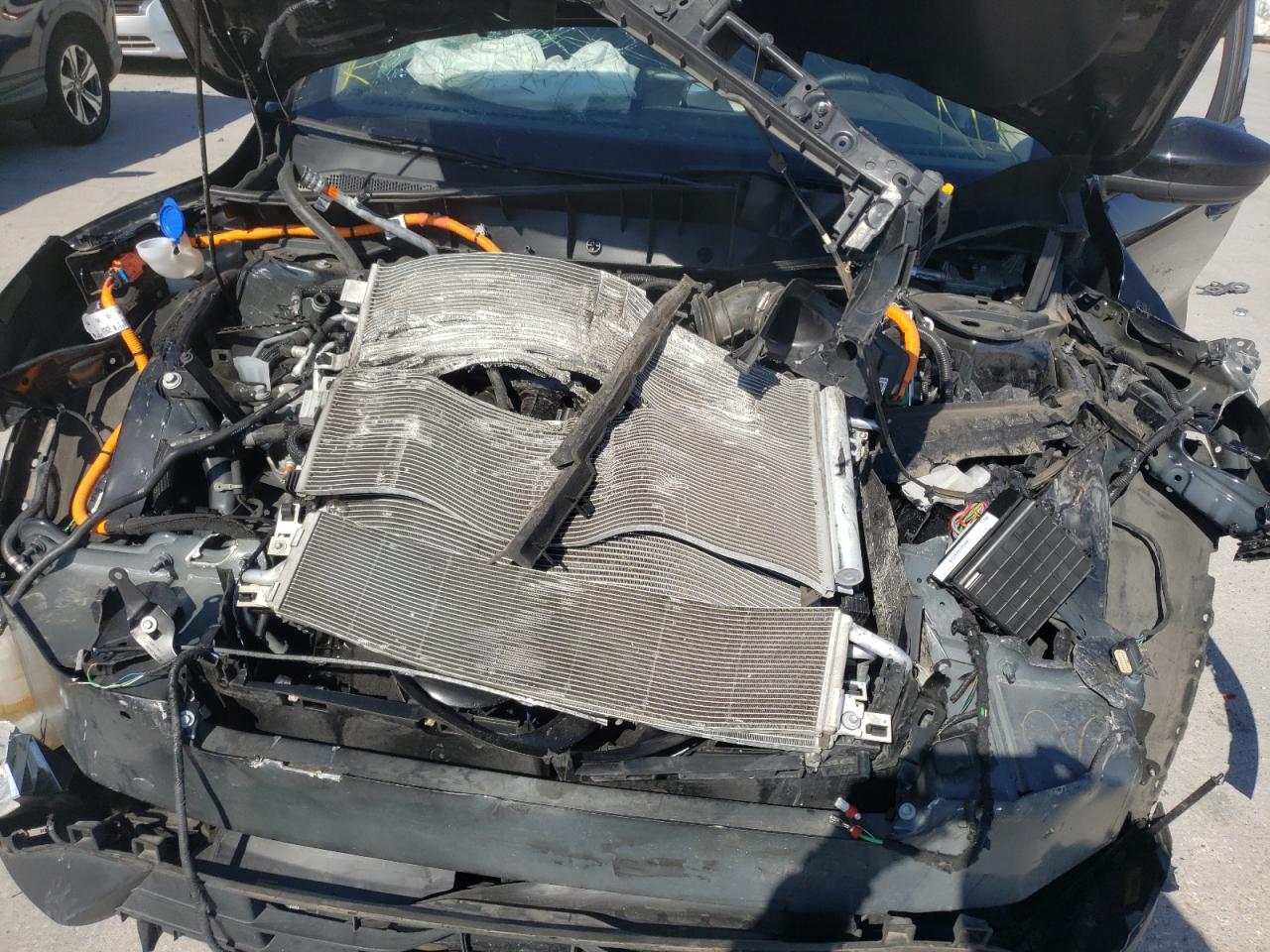 Photo 7 from auction – 2020 FORD ESCAPE SE with VIN 1FMCU0BZ3LUB20770