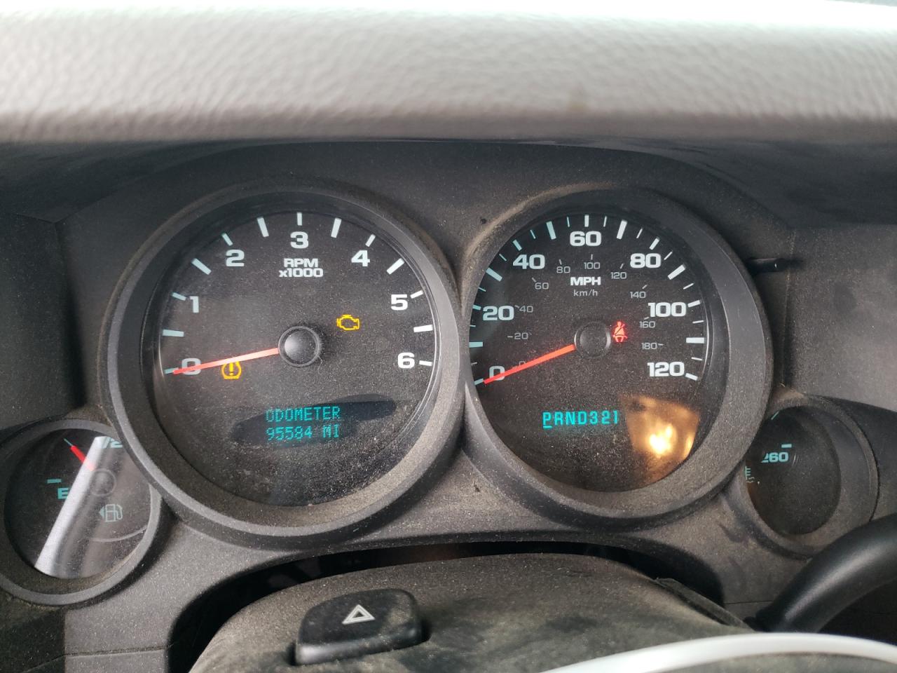 Photo 8 from auction – 2011 CHEVROLET SILVERADO with VIN 1GCRCREA5BZ447457