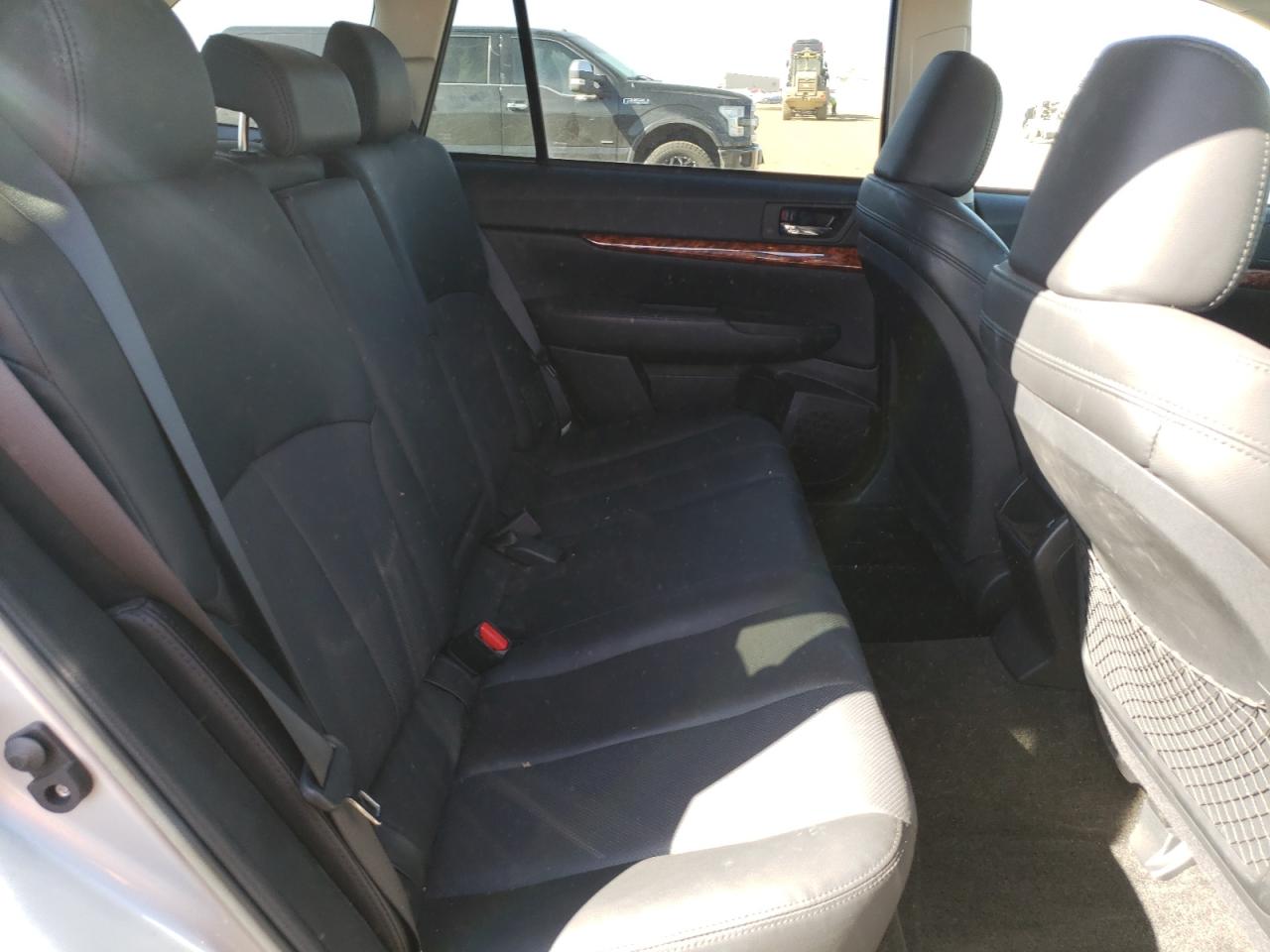 Photo 6 from auction – 2012 SUBARU OUTBACK 3. with VIN 4S4BRDLC9C2233620