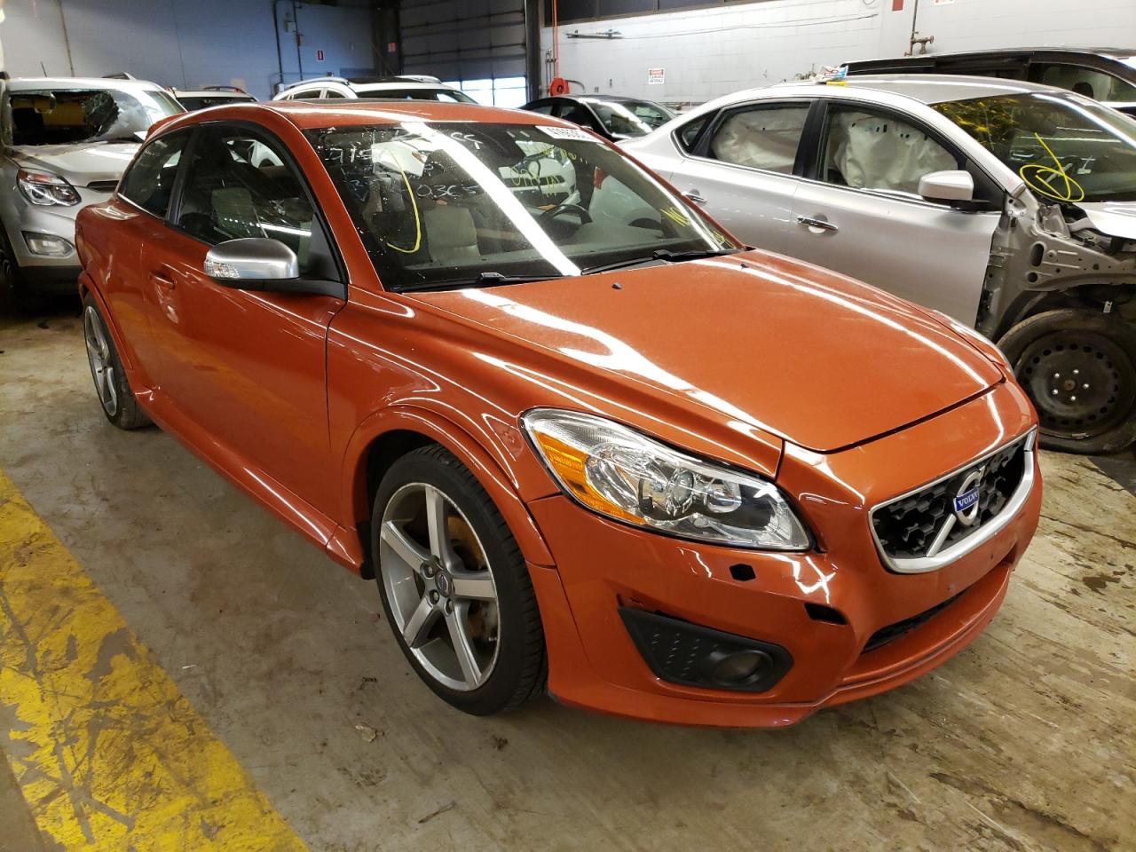 VOLVO C30 T5 2011 with VIN YV1672MK5B2210365 - Photo from auction