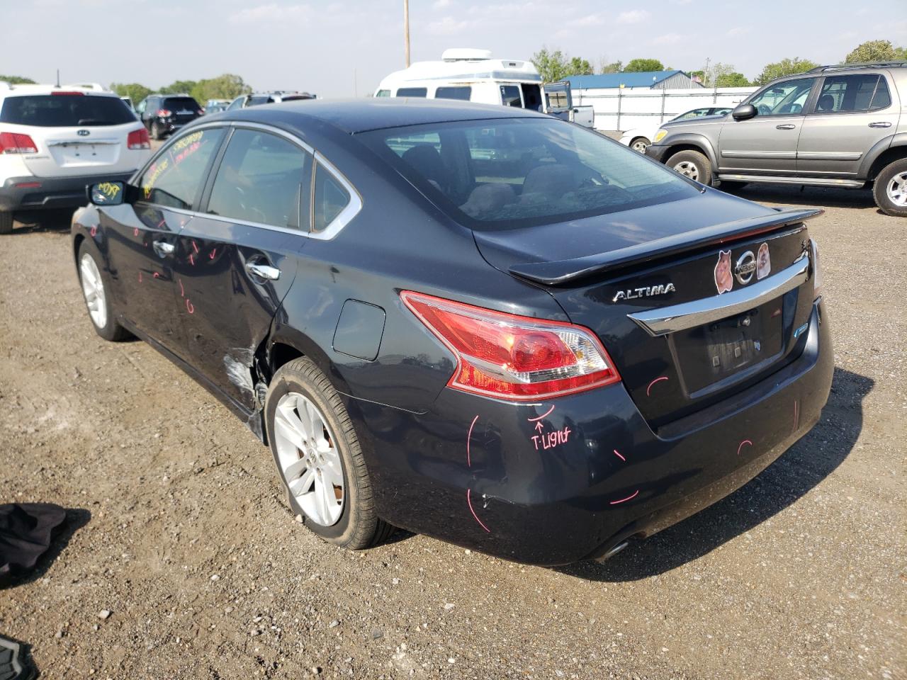 Photo 3 from auction – 2013 NISSAN ALTIMA 2.5 with VIN 1N4AL3AP0DN555831