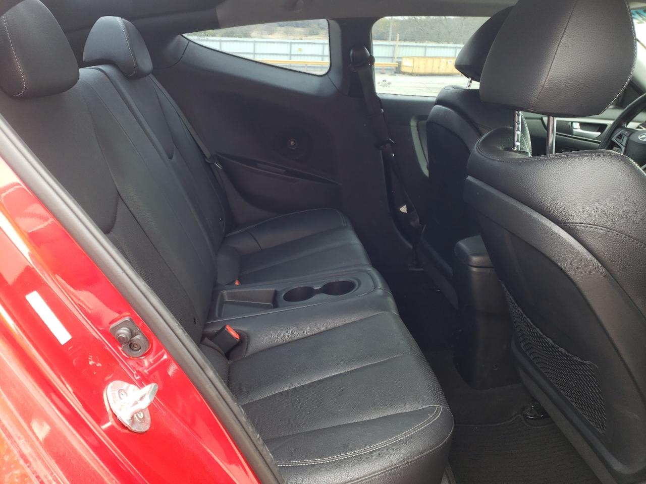 Photo 6 from auction – 2015 HYUNDAI VELOSTER T with VIN KMHTC6AE3FU234910