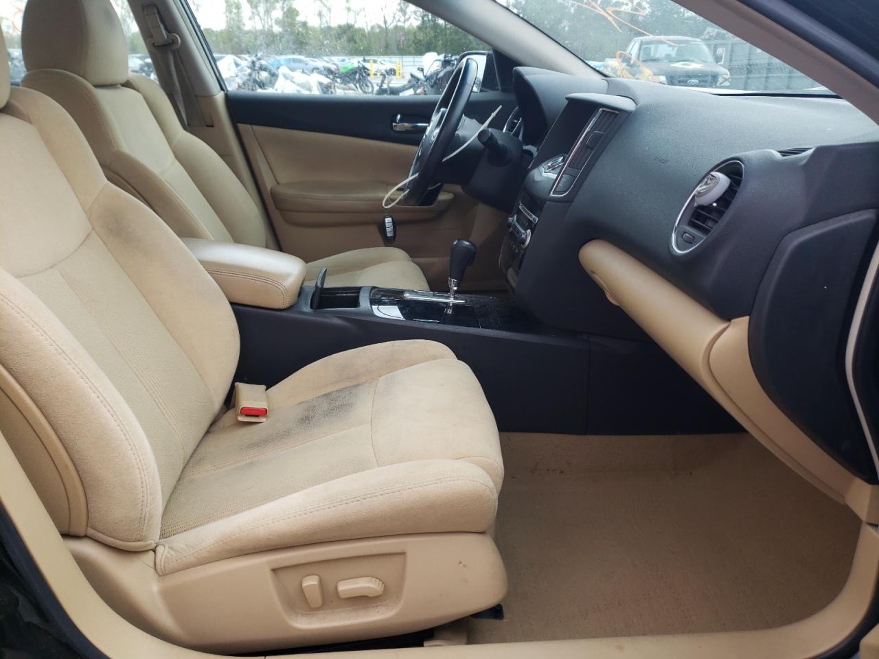 Photo 5 from auction – 2011 NISSAN MAXIMA S with VIN 1N4AA5AP4BC861103