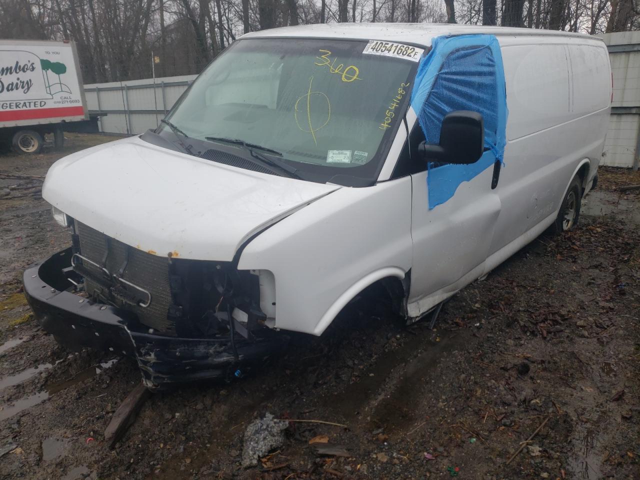 Photo 2 from auction – 2014 CHEVROLET EXPRESS G2 with VIN 1GCWGFCA5E1165525