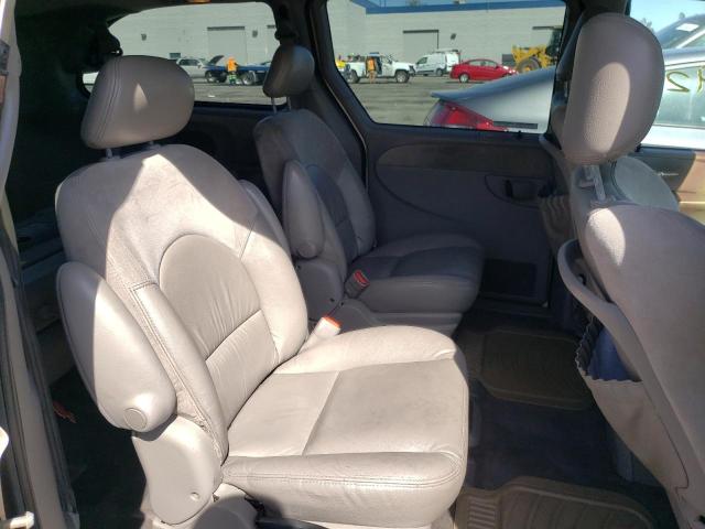 Photo 6 from auction – 2001 CHRYSLER TOWN & COU with VIN 2C8GP64L91R198147