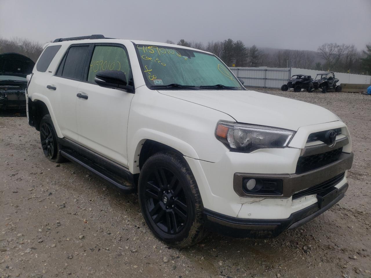 TOYOTA 4RUNNER 2019 with VIN JTEBU5JRXK5619844 - Photo from auction