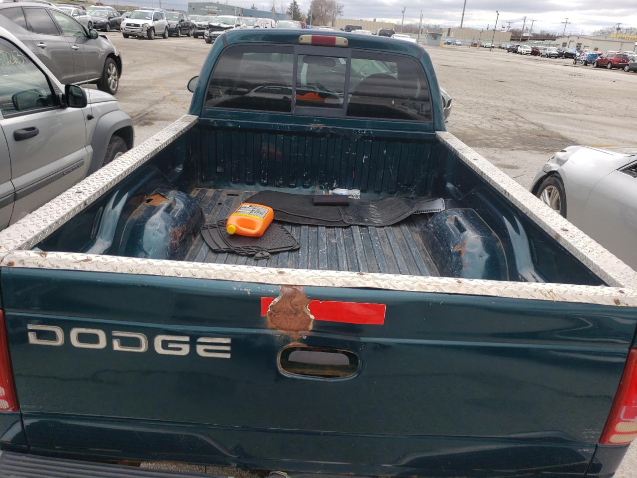 Photo 6 from auction – 1998 DODGE DAKOTA with VIN 1B7FL26X0WS635542