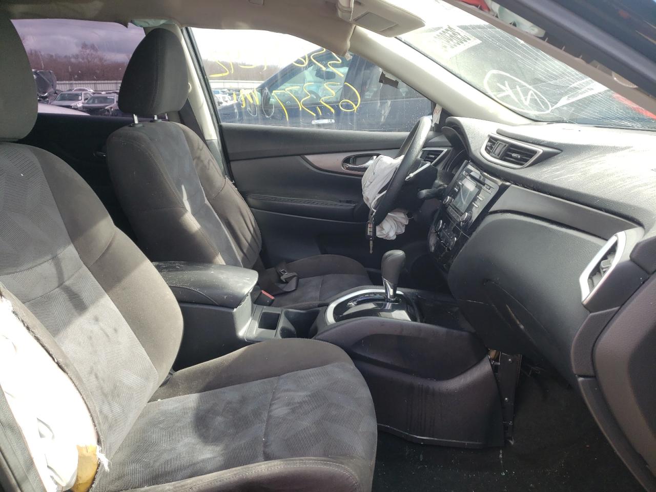 Photo 5 from auction – 2015 NISSAN ROGUE S with VIN KNMAT2MV3FP581247