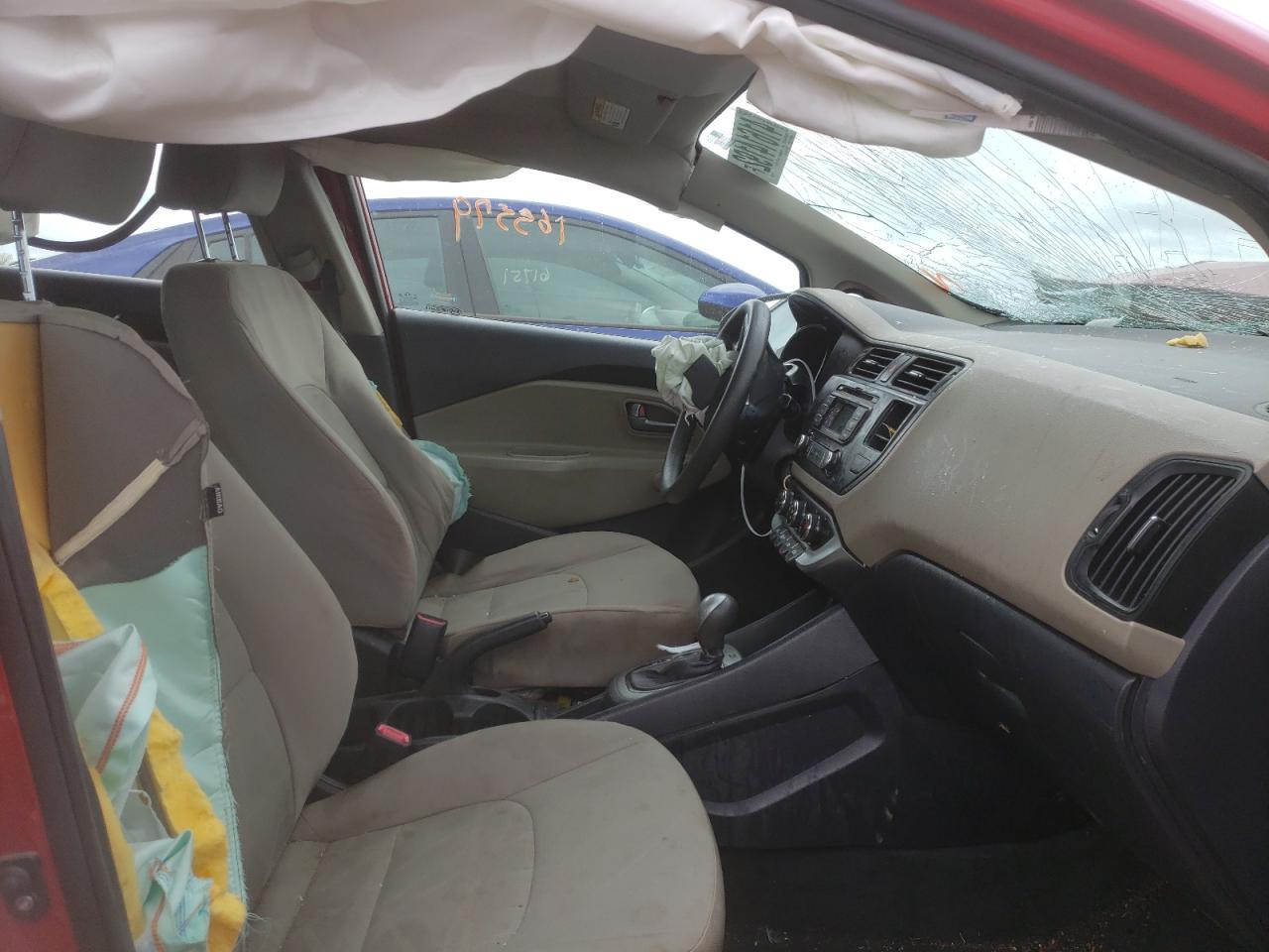 Photo 5 from auction – 2014 KIA RIO LX with VIN KNADM5A39E6372157
