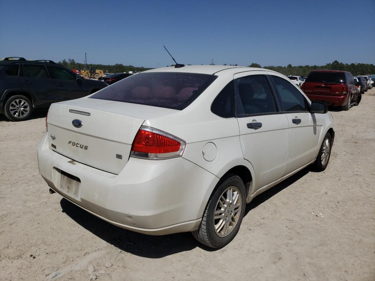 Photo 4 from auction – 2010 FORD FOCUS SE with VIN 1FAHP3FN0AW296161