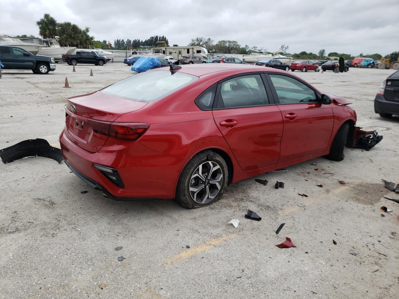 Photo 4 from auction – 2019 KIA FORTE FE with VIN 3KPF24AD1KE052292