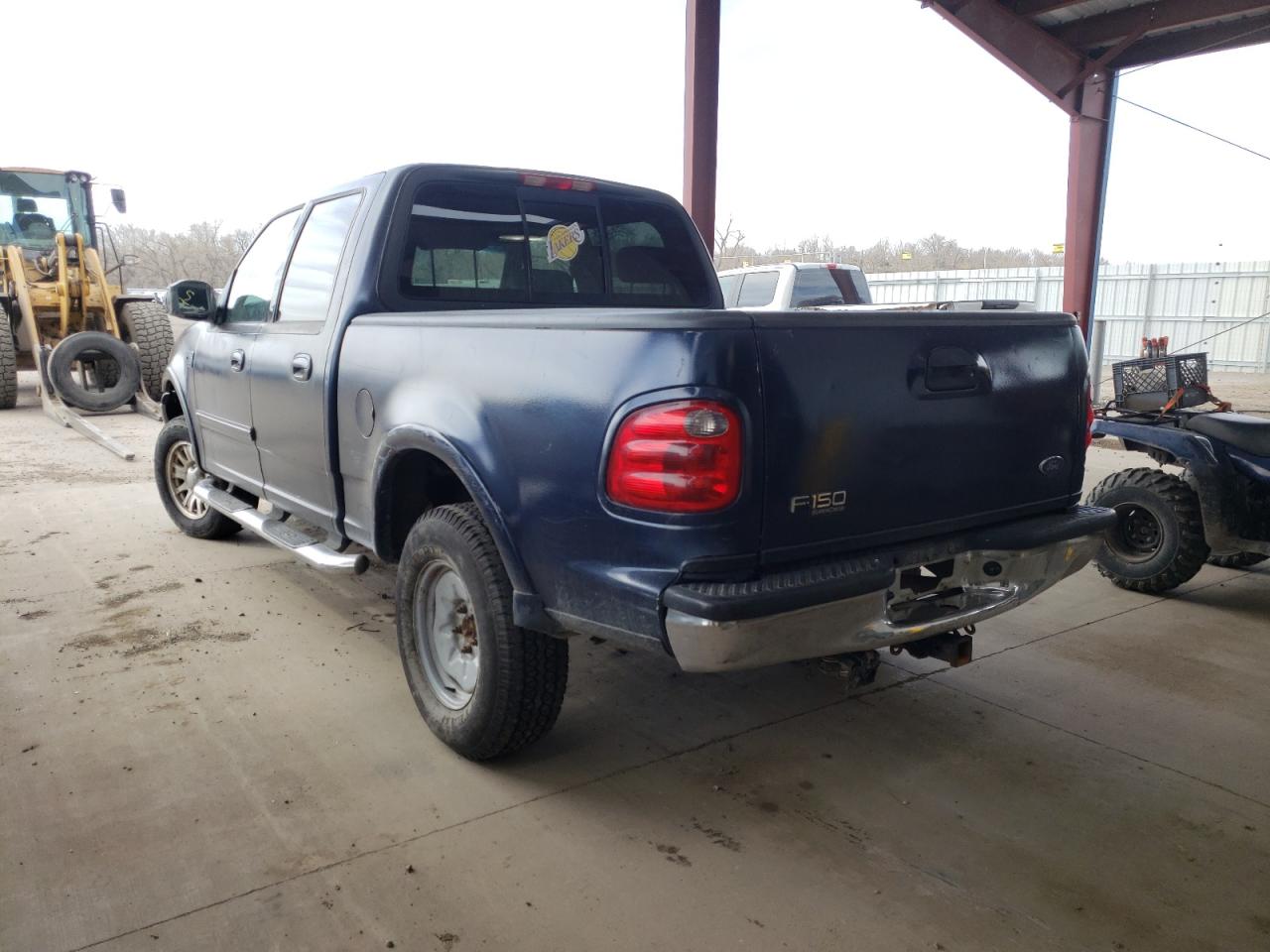 Photo 3 from auction – 2003 FORD F150 SUPER with VIN 1FTRW08L53KB58573