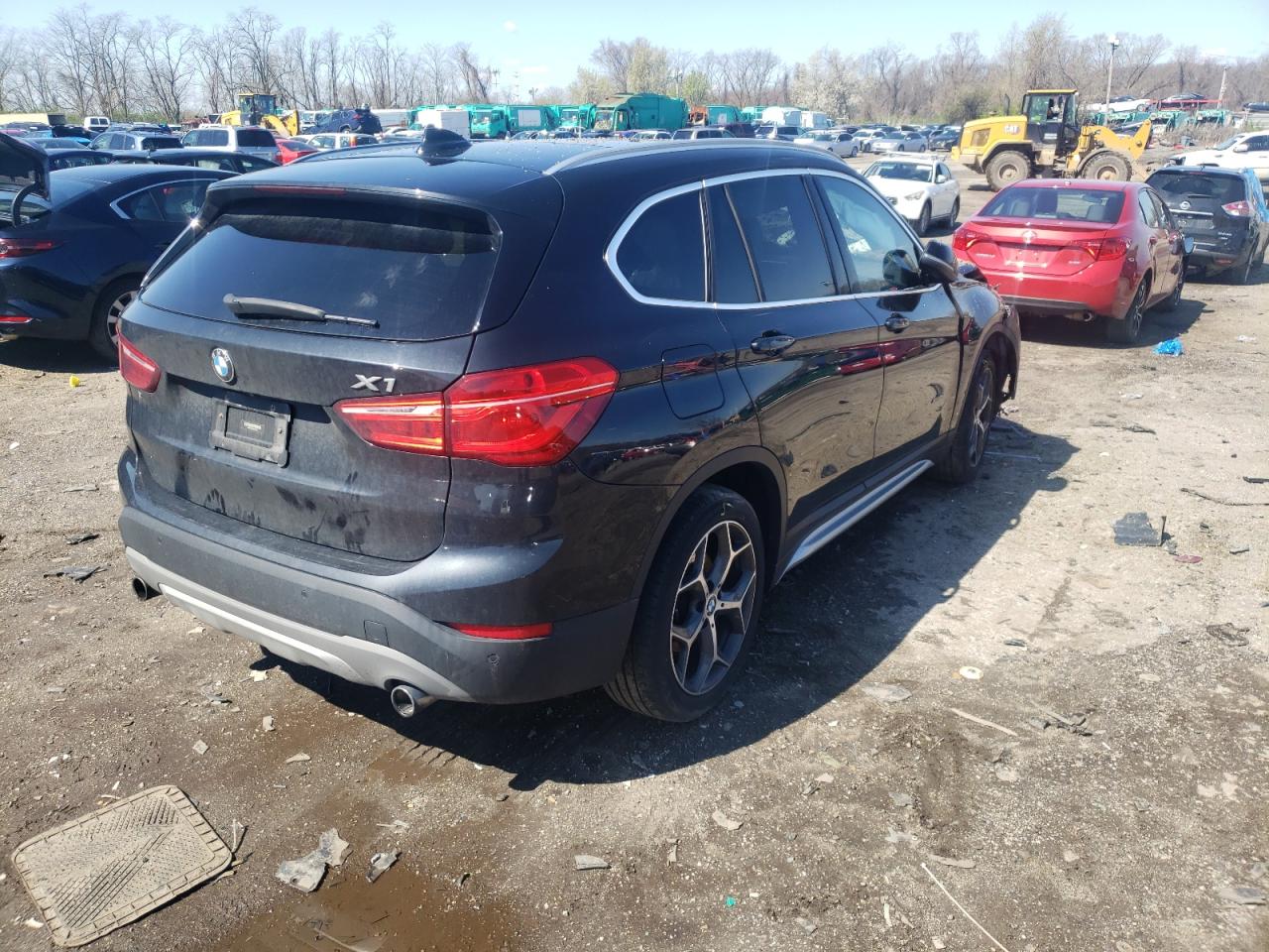 Photo 4 from auction – 2017 BMW X1 XDRIVE2 with VIN WBXHT3C39H5F72805