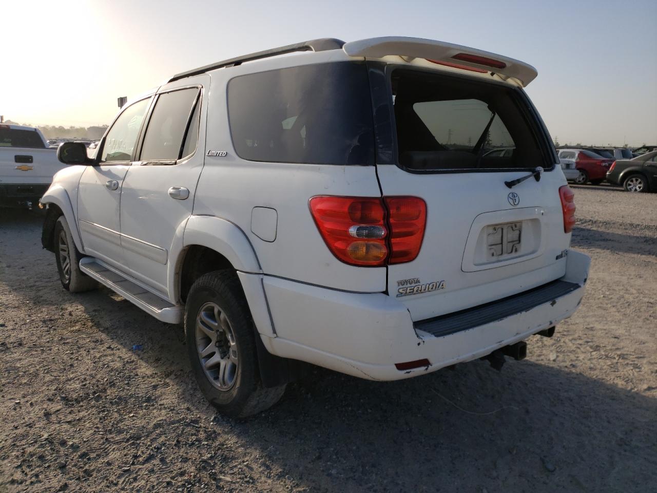 Photo 3 from auction – 2004 TOYOTA SEQUOIA with VIN 5TDZT38A44S237252