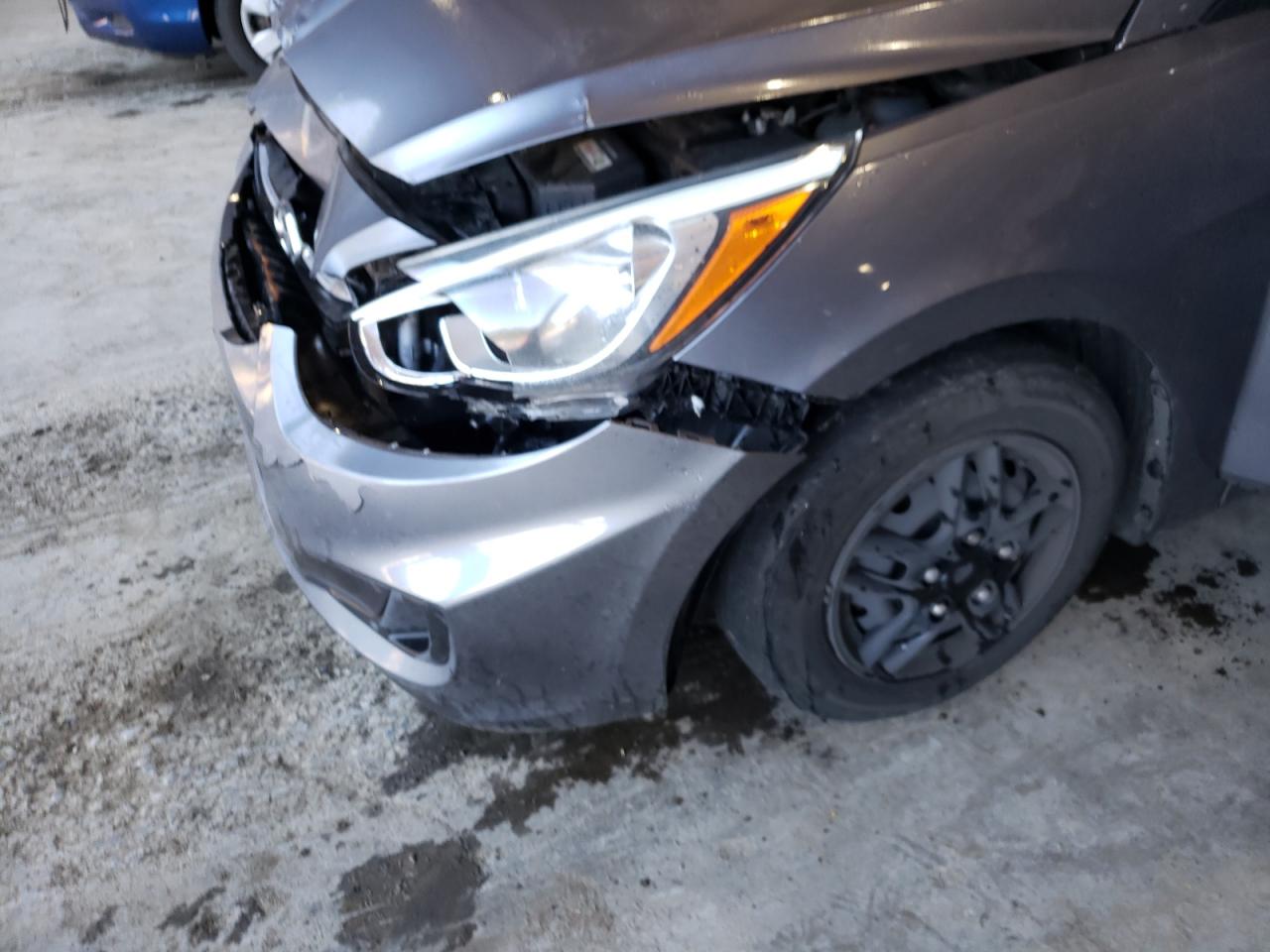 Photo 9 from auction – 2015 HYUNDAI ACCENT GLS with VIN KMHCT4AE0FU862931