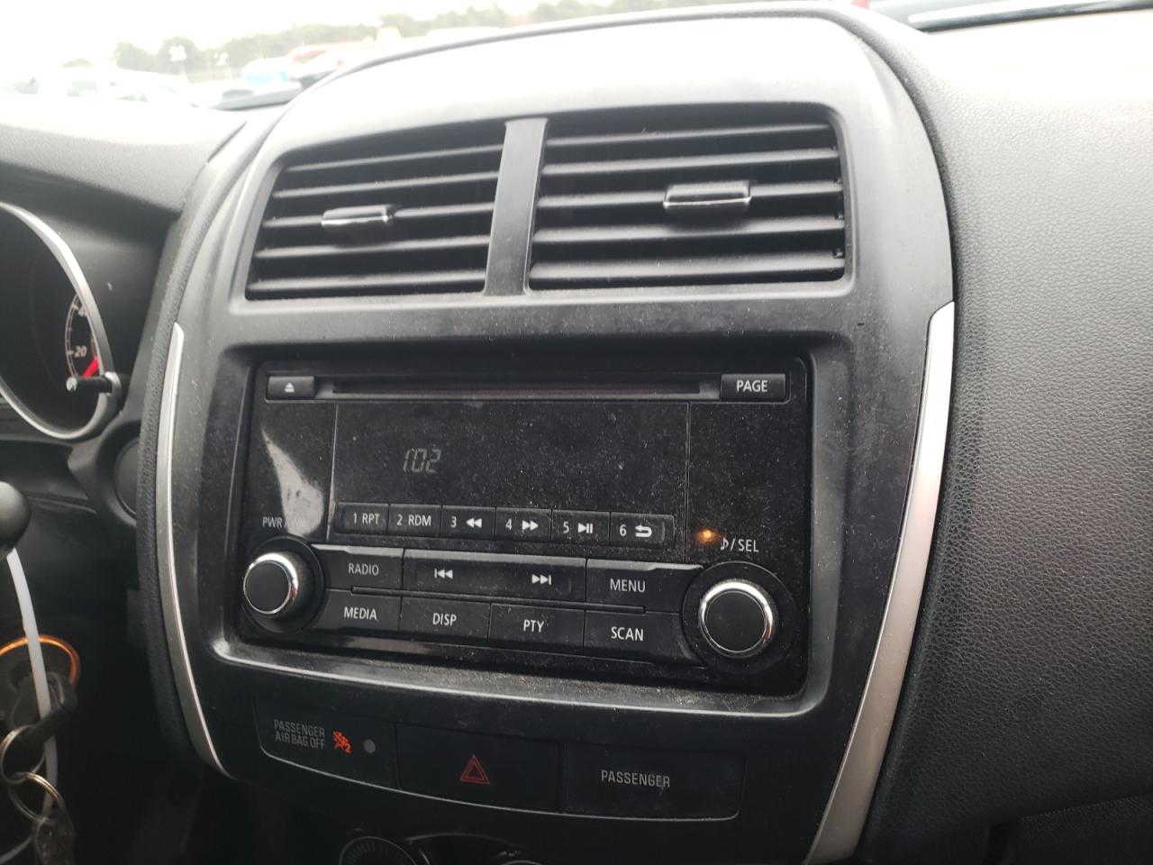 Photo 9 from auction – 2014 MITSUBISHI OUTLANDER with VIN 4A4AP3AU1EE002975