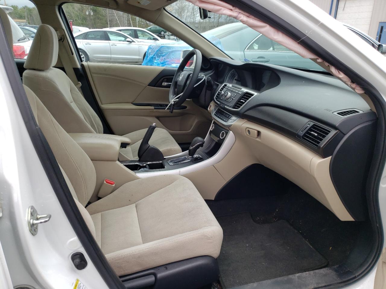 Photo 5 from auction – 2014 HONDA ACCORD EX with VIN 1HGCR2F77EA098756