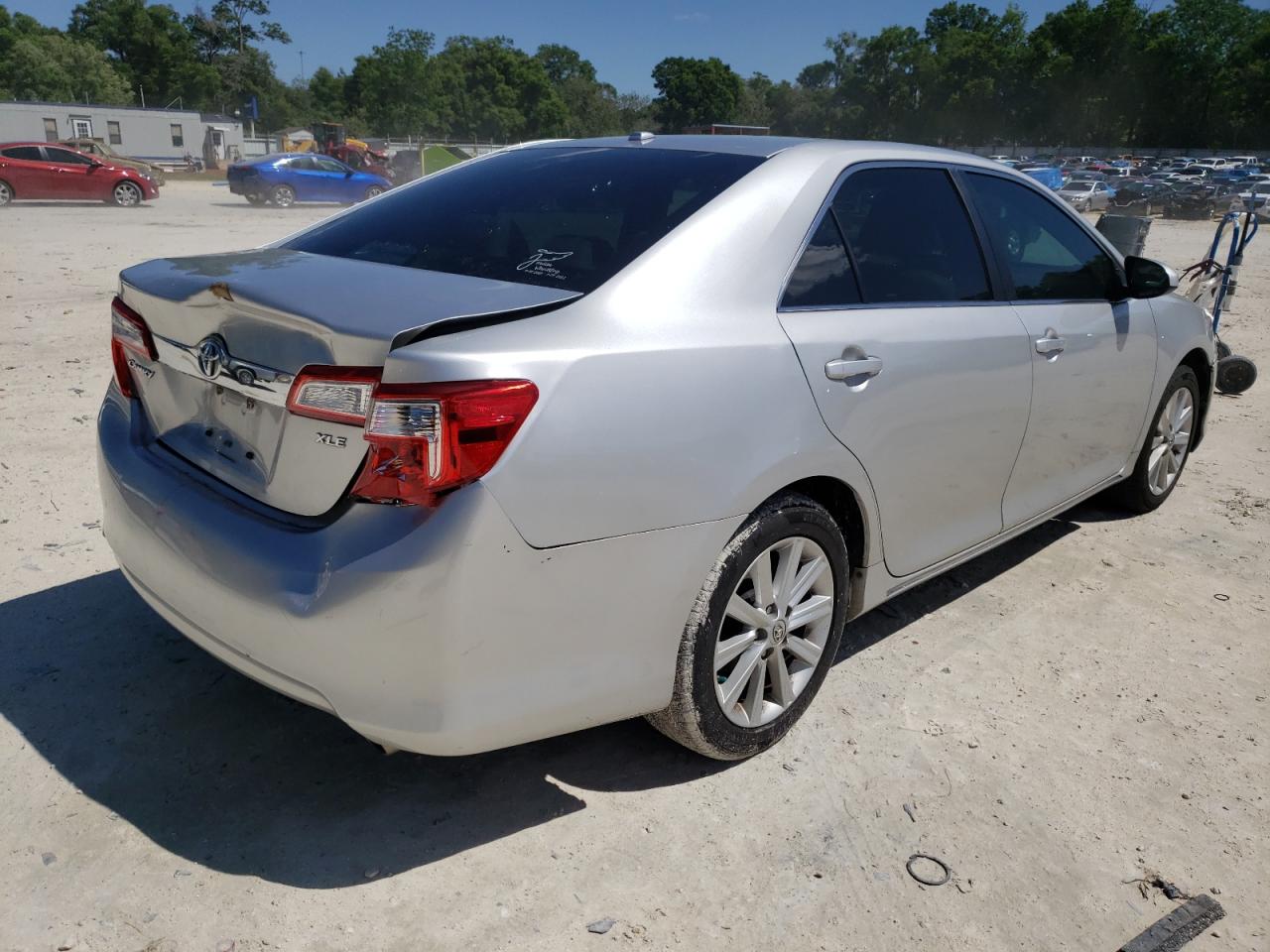 Photo 4 from auction – 2013 TOYOTA CAMRY L with VIN 4T4BF1FK5DR293223