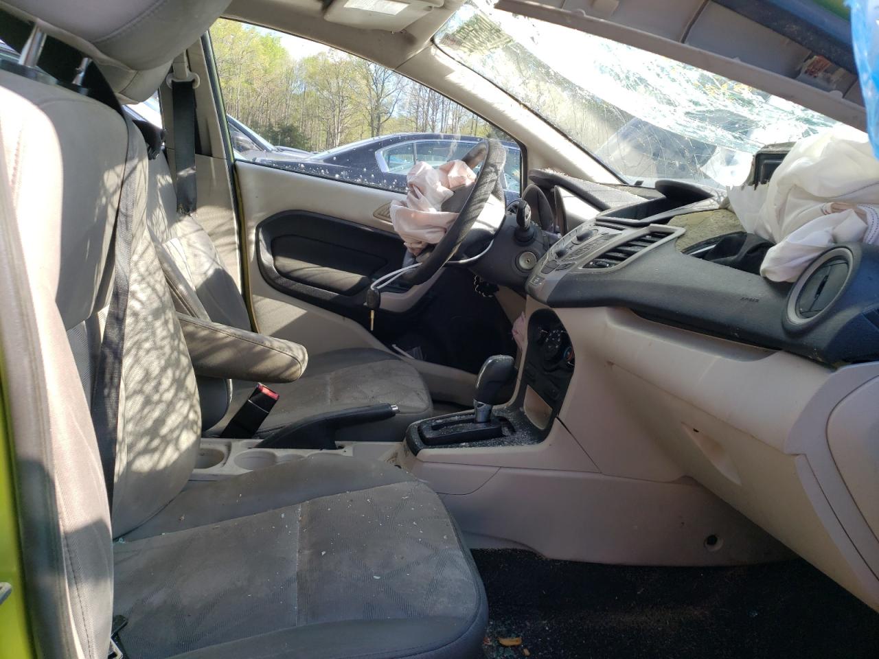 Photo 5 from auction – 2012 FORD FIESTA SE with VIN 3FADP4BJXCM114346