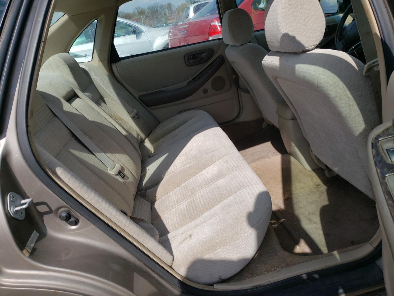 Photo 6 from auction – 1999 TOYOTA AVALON with VIN 4T1BF18B2XU312600