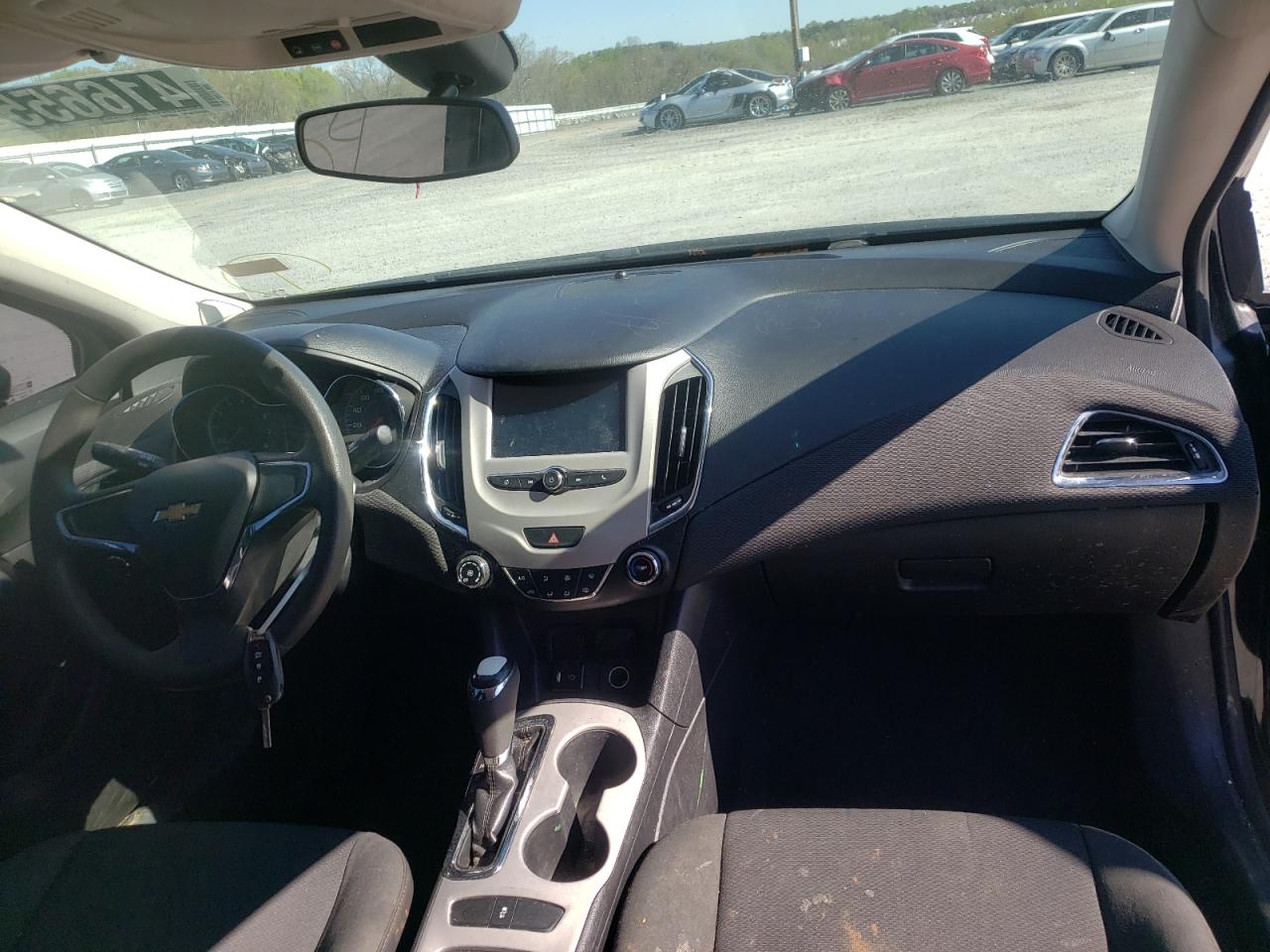 Photo 9 from auction – 2017 CHEVROLET CRUZE LS with VIN 1G1BC5SMXH7215751
