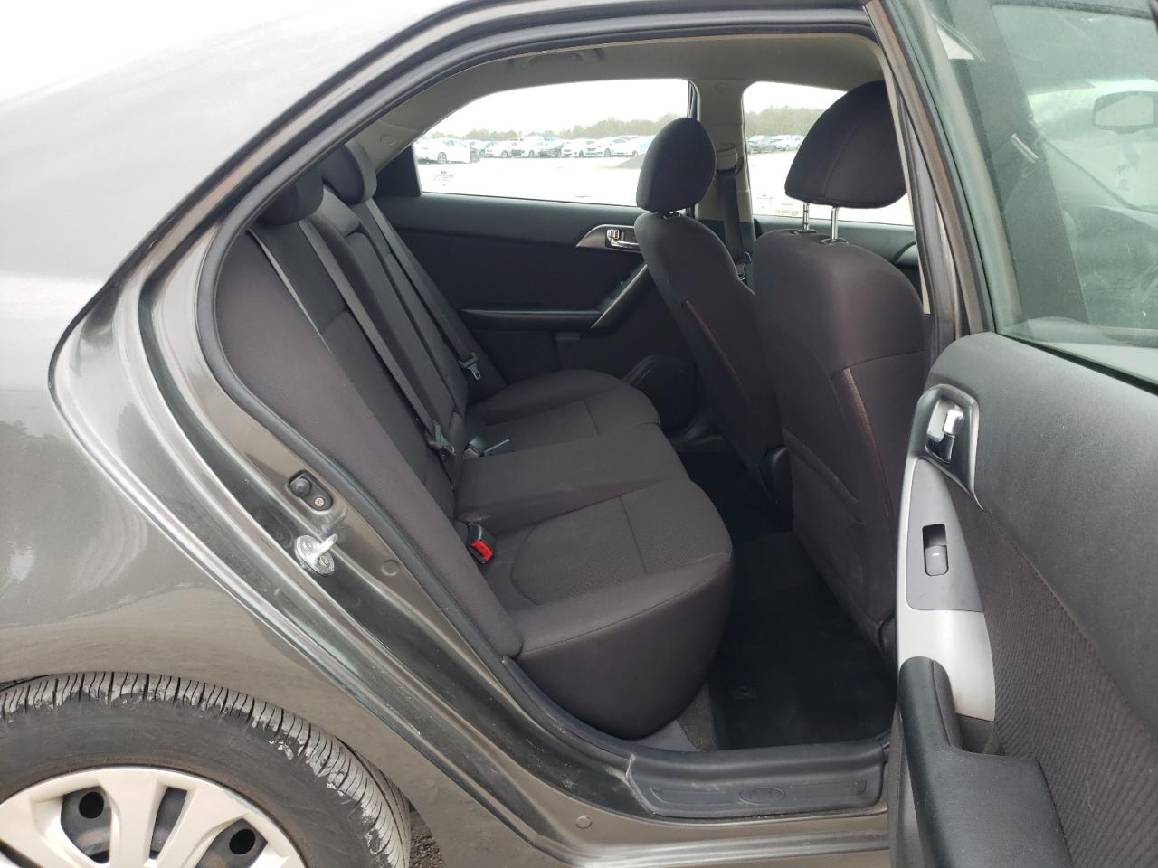 Photo 6 from auction – 2013 KIA FORTE EX with VIN KNAFU4A22D5712134