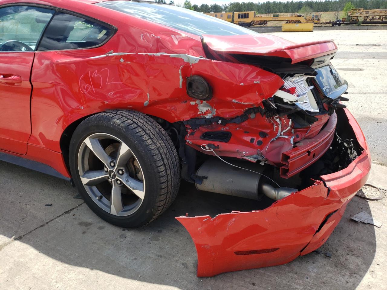 Photo 9 from auction – 2016 FORD MUSTANG with VIN 1FA6P8AM8G5325925