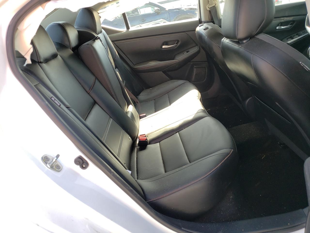 Photo 6 from auction – 2020 NISSAN SENTRA SR with VIN 3N1AB8DV2LY306570