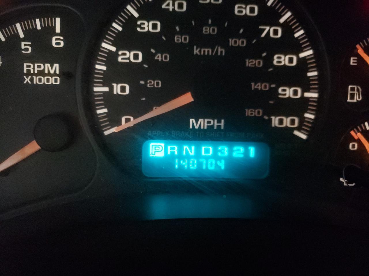 Photo 8 from auction – 2002 CHEVROLET SILVERADO with VIN 1GCHK29U62Z249478